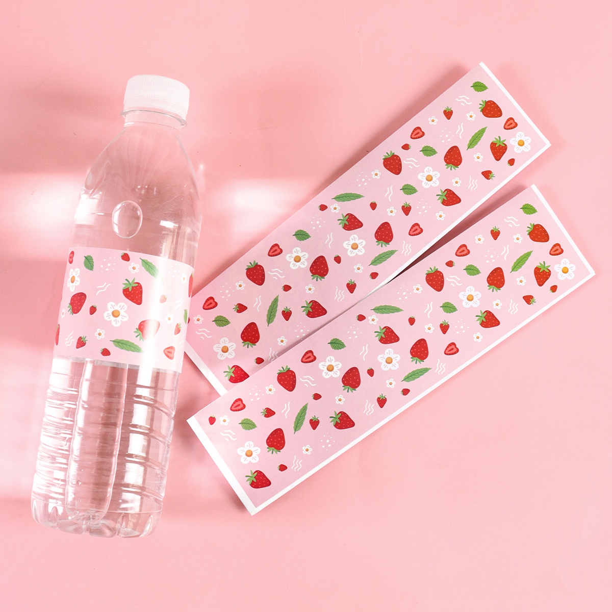 10pcs Strawberry Water Bottle  - Science Of Happiness 评论和价格